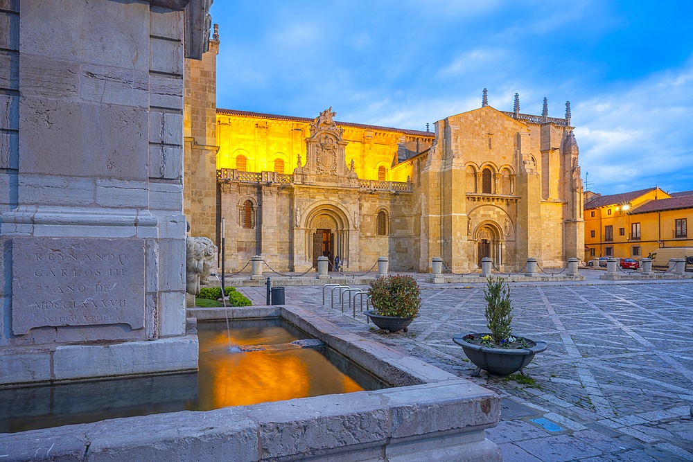 Collegiate Basilica of San Isidoro, León, Castile and León, Spain, León, Castile and León, Spain