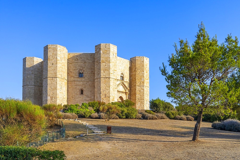 Fortress of Frederick II of Swabia, Castel del Monte, Andria, Western Murge, Barletta, Puliglia, Italy