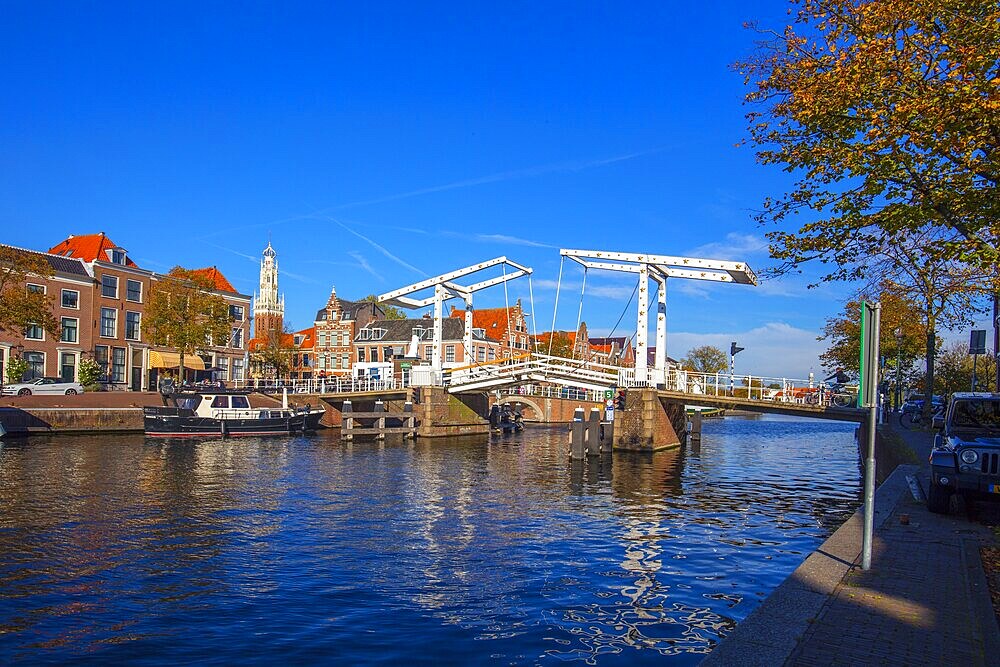 Binnen Spaarne canal, the old bridge, Haarlem, North Holland, Netherlands, Europe