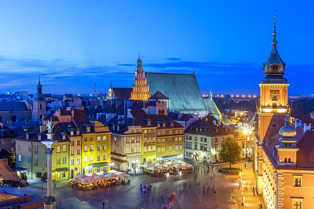 Castle Square, UNESCO World Heritage Site, Warsaw, Poland, Europe