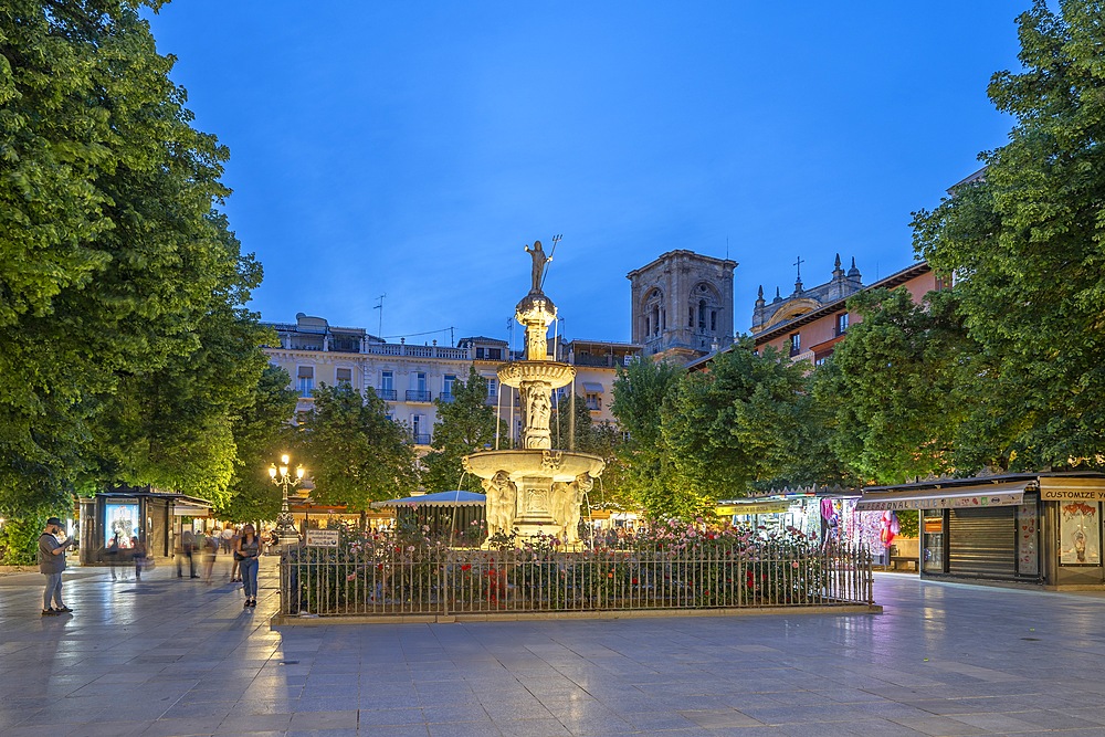 Plaza de Bib-Rambla, Granada, Andalusia, Spain