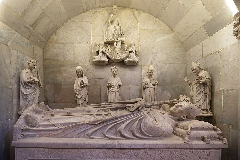 Tomb of John of Aragon, metropolitan and primatial cathedral basilica of Santa Tecla, cathedral,, Tarragona, Catalonia, Spain