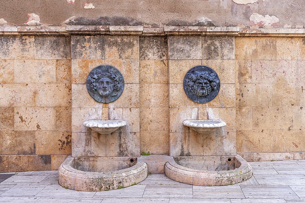 Fuente Baco, Bacchus Fountain, Tarragona, Catalonia, Spain