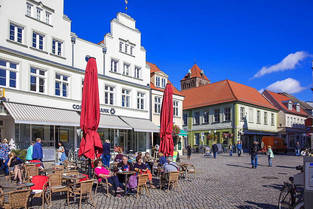 The central market square, Greifswald, Mecklenburg-Vorpommern, Germany, Europe