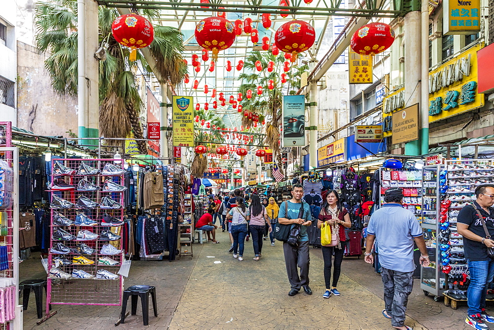 Petaling Street Market in Chinatown in Kuala Lumpur, Malaysia, Southeast Asia, Asia