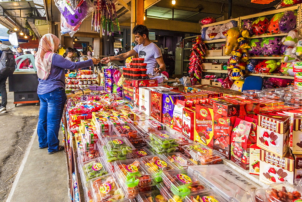 A colourful market stall in Kea Farm market in Cameron Highlands, Brinchang, Pahang, Malaysia, Southeast Asia, Asia