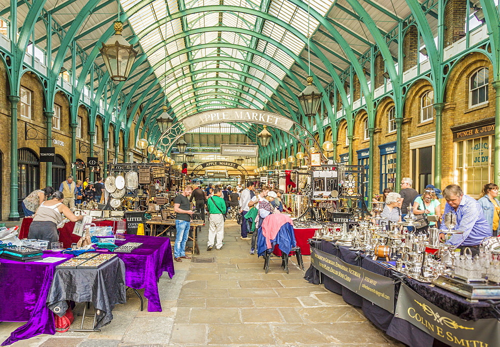 Covent Garden Market in Covent Garden, London, England, United Kingdom, Europe