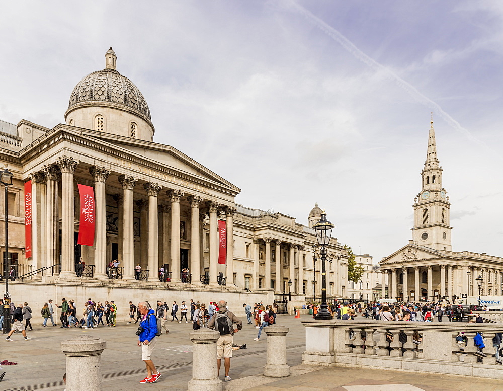 The National Gallery and St. Martins in the Fields church in Trafalgar Square, London, England, United Kingdom, Europe