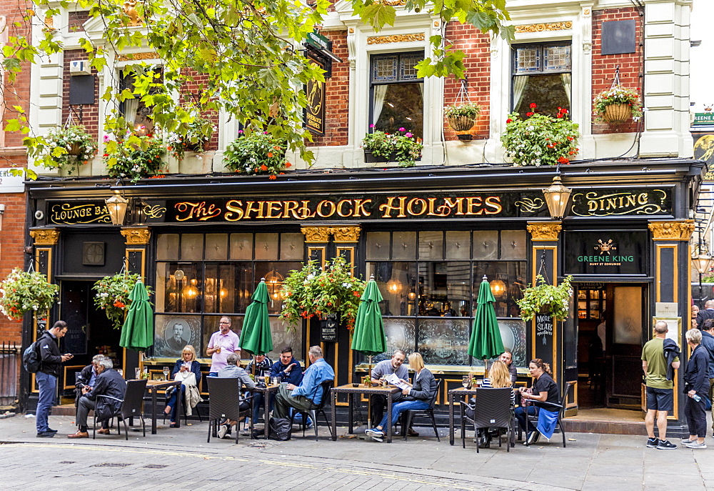 The Sherlock Holmes, a traditional London pub, in Westminster, London, England, United Kingdom, Europe