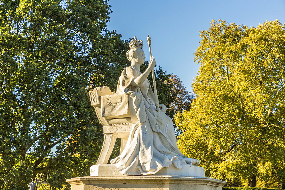 The Queen Victoria statue in Kensington Gardens, London, England, United Kingdom, Europe