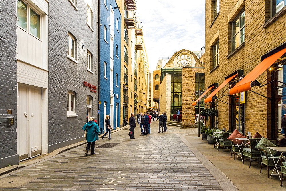 A street scene in Southwark, London, England, United Kingdom, Europe