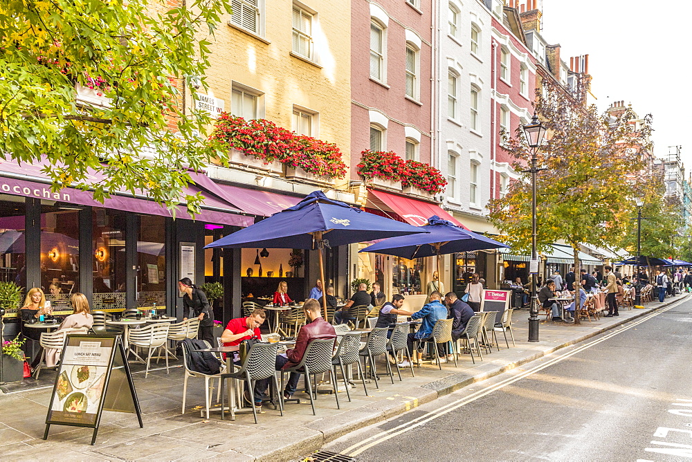 Outdoor cafes and restaurants on James Street, in Marylebone, London, England, United Kingdom, Europe