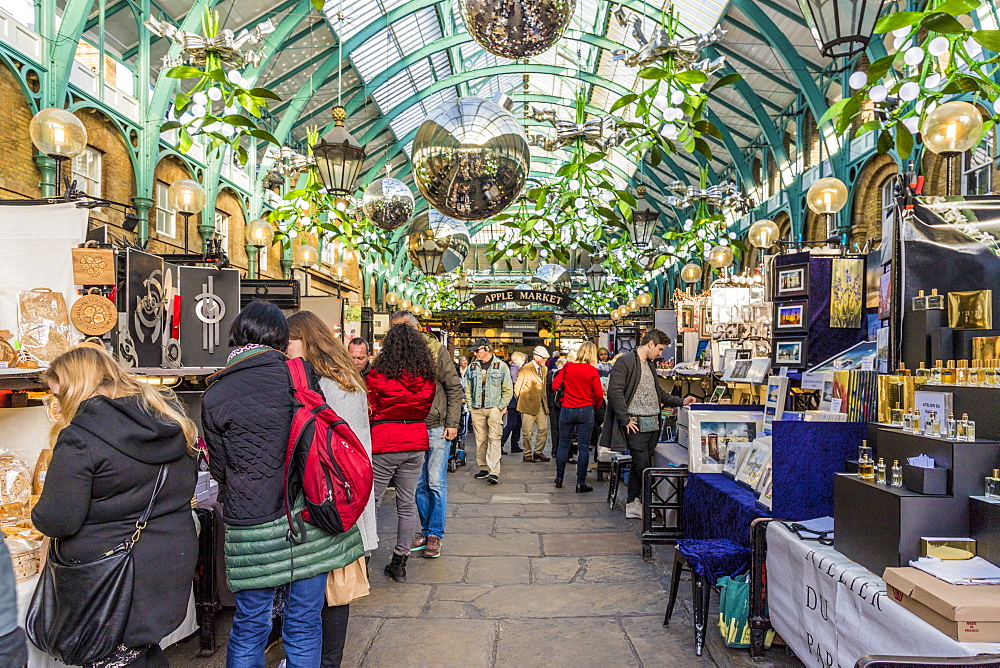 Christmas in Covent Garden Market, London, England, United Kingdom, Europe