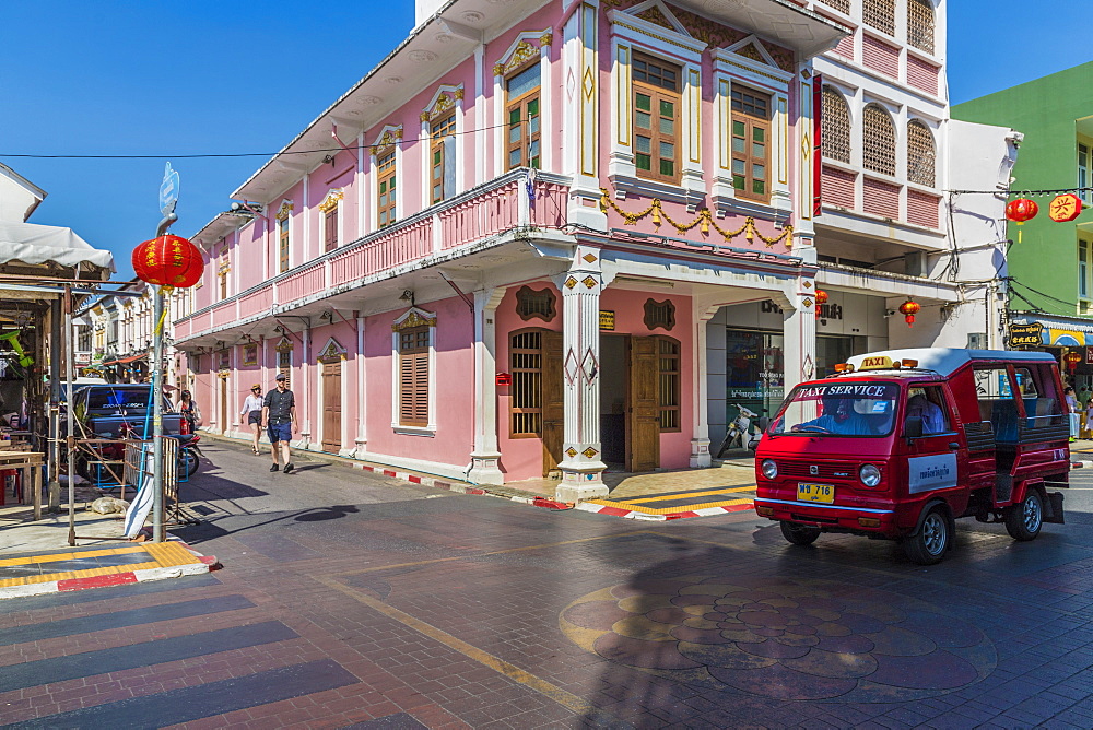 Beautiful Sino-Portuguese architecture on Soi Romanee (road) in Phuket old town, Phuket, Thailand, Southeast Asia, Asia