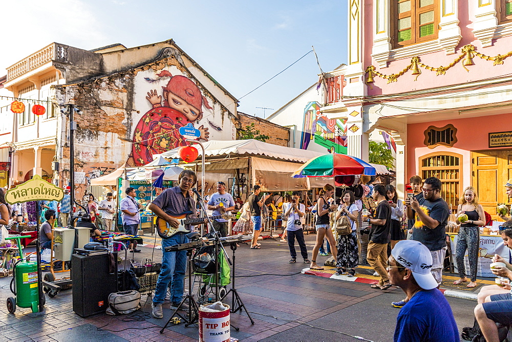 A performer at the famous Walking Street night market in Phuket old Town, Phuket, Thailand, Southeast Asia, Asia