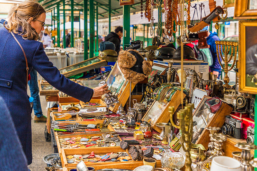 A market stall in Kazmierz, the historical former Jewish District in Krakow, Poland, Europe