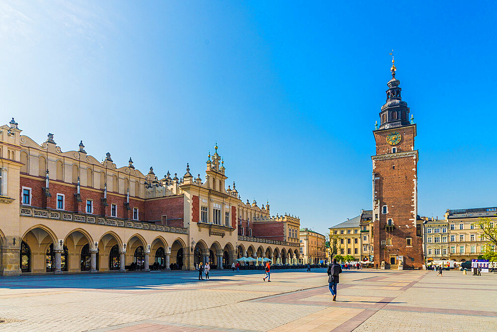 Cloth Hall and the Town Hall Tower in the Main Square in the medieval old town, UNESCO World Heritage Site, Krakow, Poland, Europe