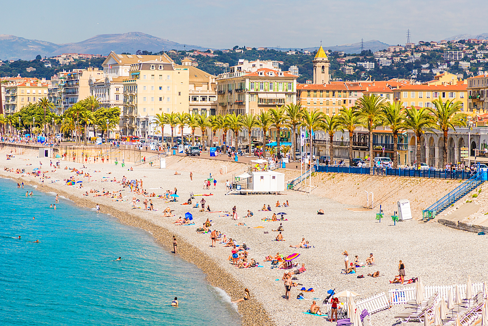 The beach on Promenade des Anglais in Nice, Alpes Maritimes, Cote d'Azur, Provence, French Riviera, France, Mediterranean, Europe