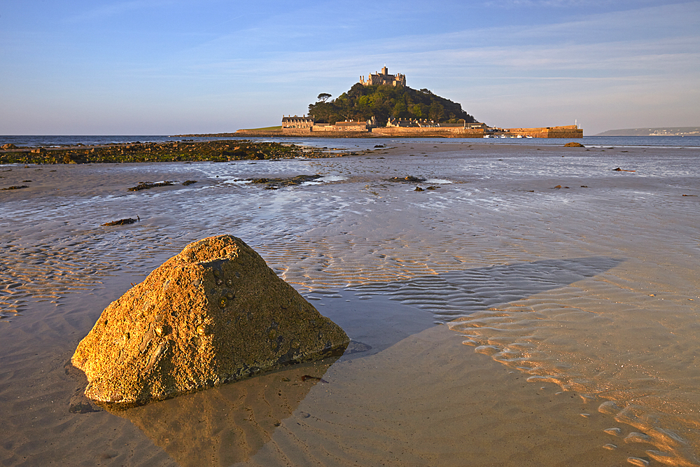 Early morning light over St. Michael's Mount, Marazion, Cornwall, England, United Kingdom, Europe