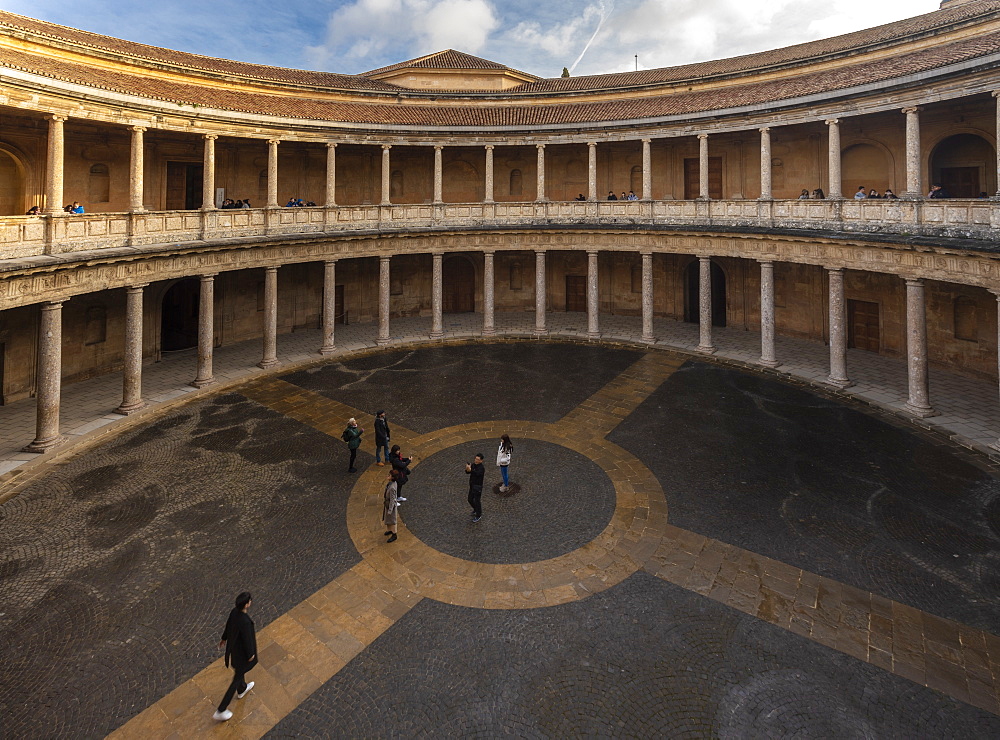 Palacio e Carlos V (Palace of Carlos the fifth), today the museum of Alhambra, Alhambra, UNESCO World Heritage Site, Granada, Andalucia, Spain, Europe