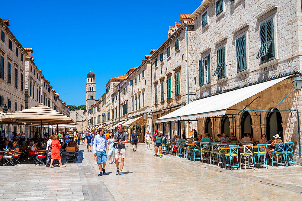 Dubrovnik Old Town in summer, UNESCO World Heritage Site, Dubrovnik, Dalmatian Coast, Croatia, Europe