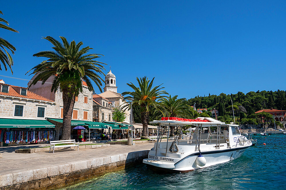 Passenger ferry in Cavtat on the Adriatic Sea, Cavtat, Dubrovnik Riviera, Croatia, Europe