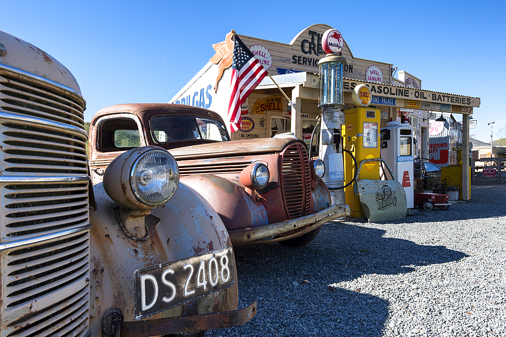 Three Creeks Trading Company, Burkes Pass, Mackenzie Country, Canterbury, South Island, New Zealand, Pacific