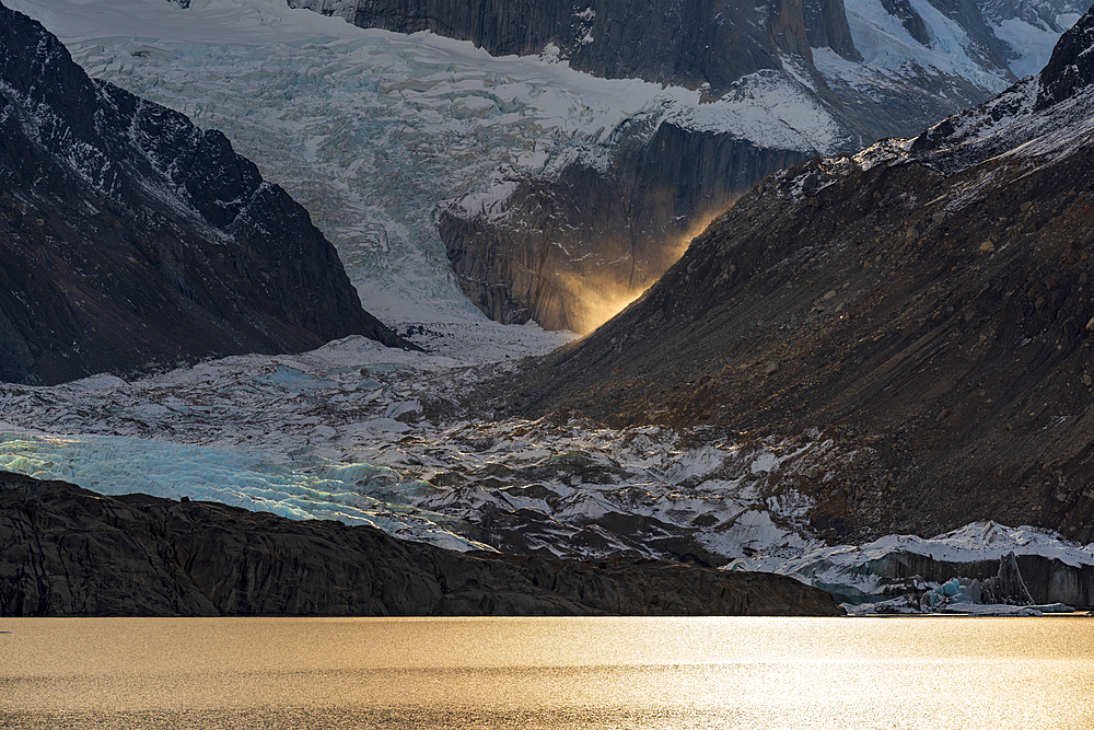 Evening light at Laguna Torre, Los Glaciares National Park, UNESCO World Heritage Site, Santa Cruz Province, Patagonia, Argentina, South America