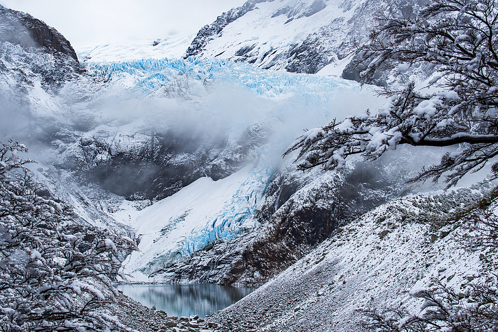 A winter scene at Piedras Blancas Glacier, Los Glaciares National Park, UNESCO World Heritage Site, Patagonia, Argentina, South America