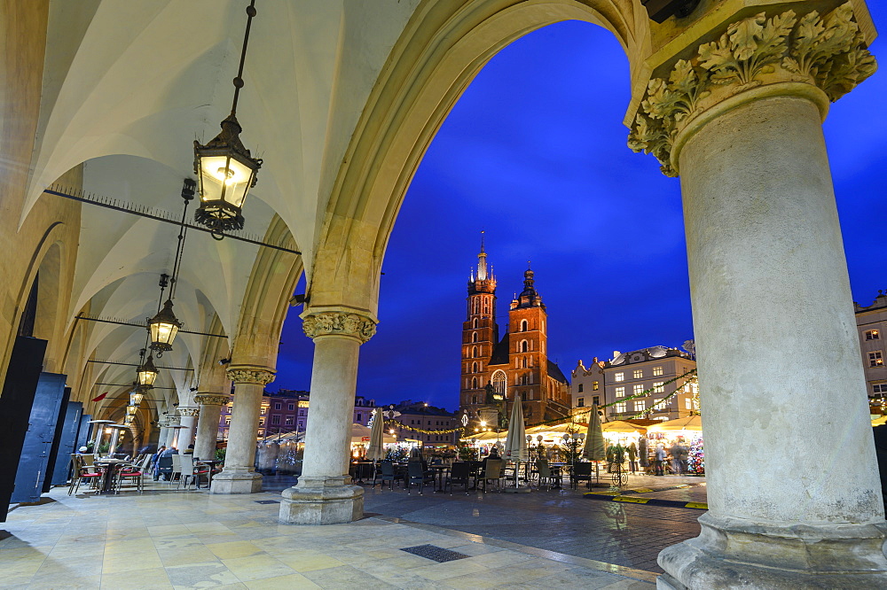 Exterior of Saint Mary's Basilica in Market Square at night, UNESCO World Heritage Site, Krakow, Poland, Europe