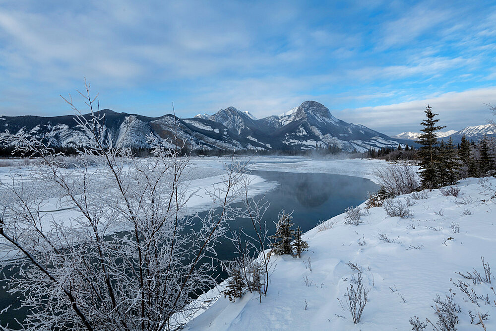 Bow River in winter, Jasper, Canadian Rocky Mountains, Alberta, Canada, North America