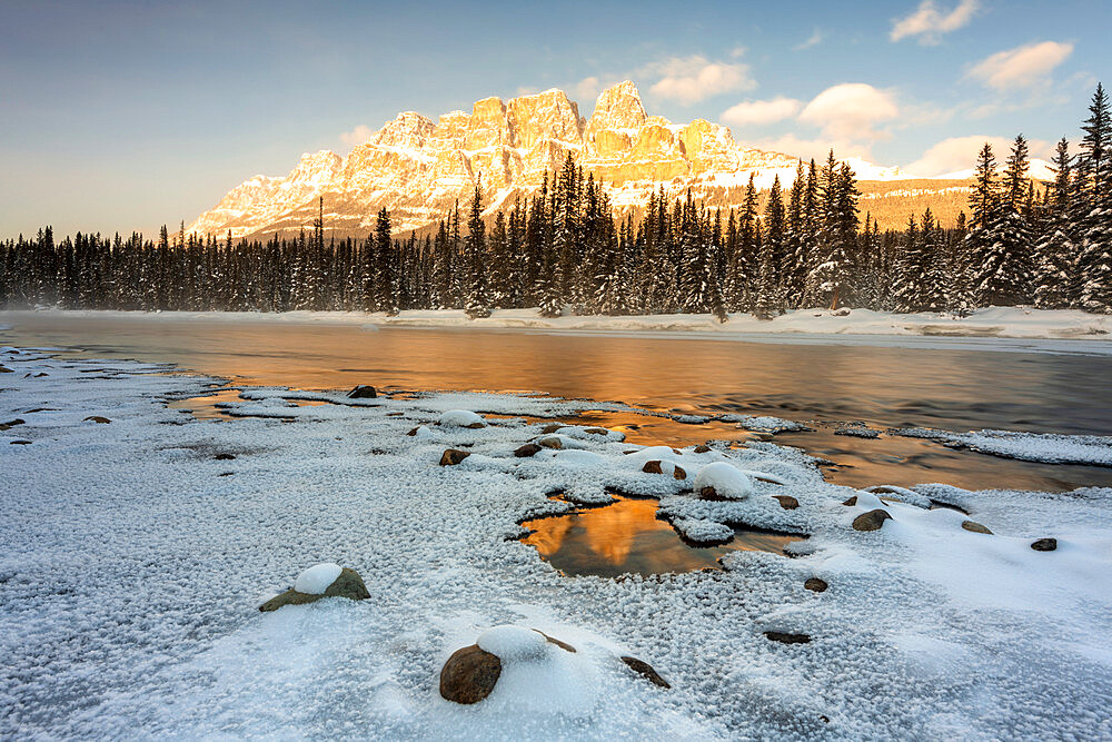 Castle Mountain in winter, Banff National Park, UNESCO World Heritage Site, Alberta, Canada, North America