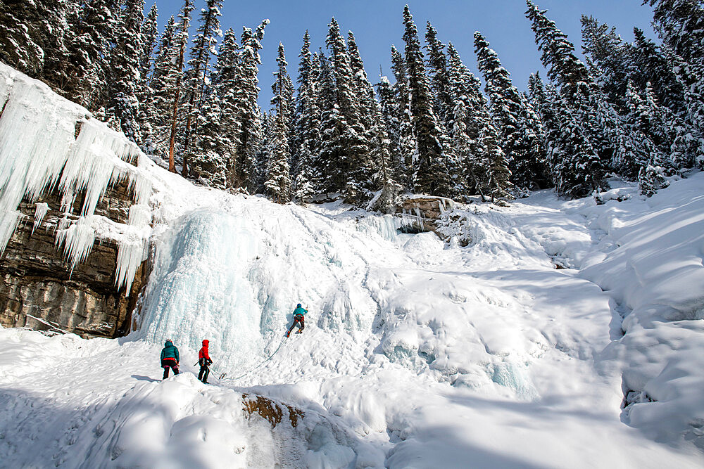 Ice climbers at Johnston Canyon, Bow Valley Parkway, Alberta, Canada, North America