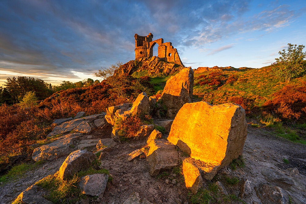 Mow Cop Castle, border of Staffordshire and Cheshire, England, United Kingdom, Europe