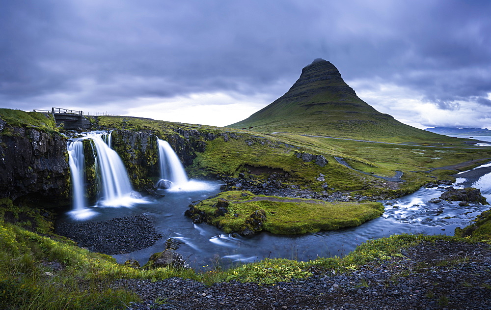 Kirkjufell (Church Mountain) and waterfall near Grundarfjordur, Snaefellsnes peninsula, Western Region (Vesturland), Iceland, Polar Regions