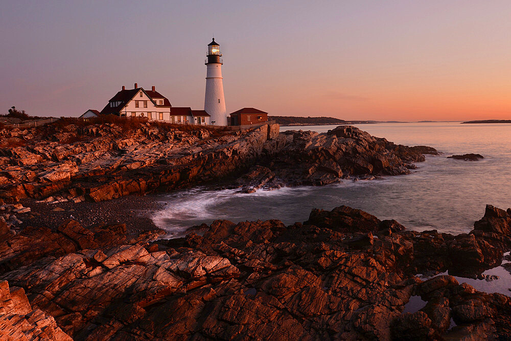 Portland Head Light, Cape Elizabeth, Maine, New England, United States of America, North America