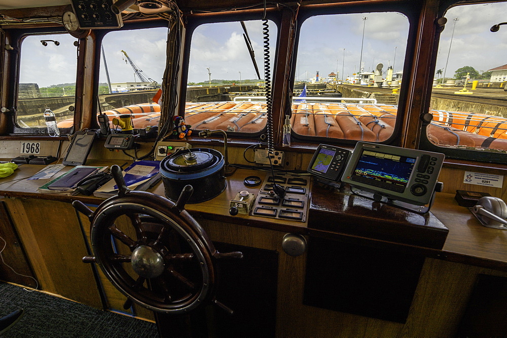 A view from the bridge of a ship passing through the Gatun Locks on the Panama Canal, Panama, Central America