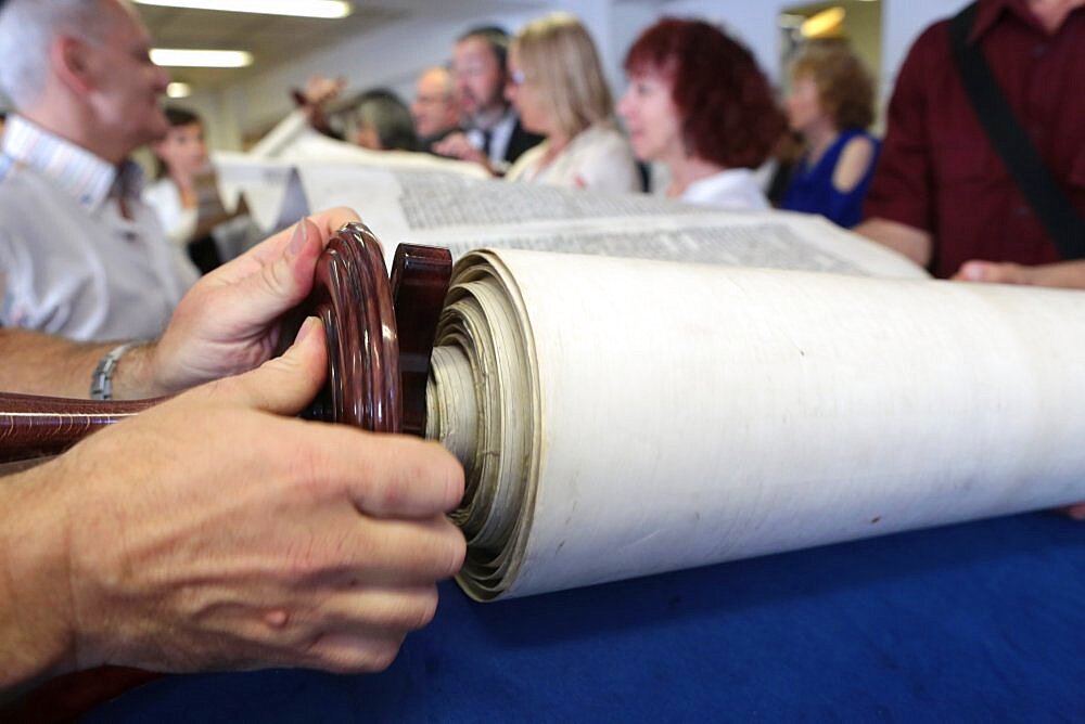 Launch of a new Torah in a synagogue.