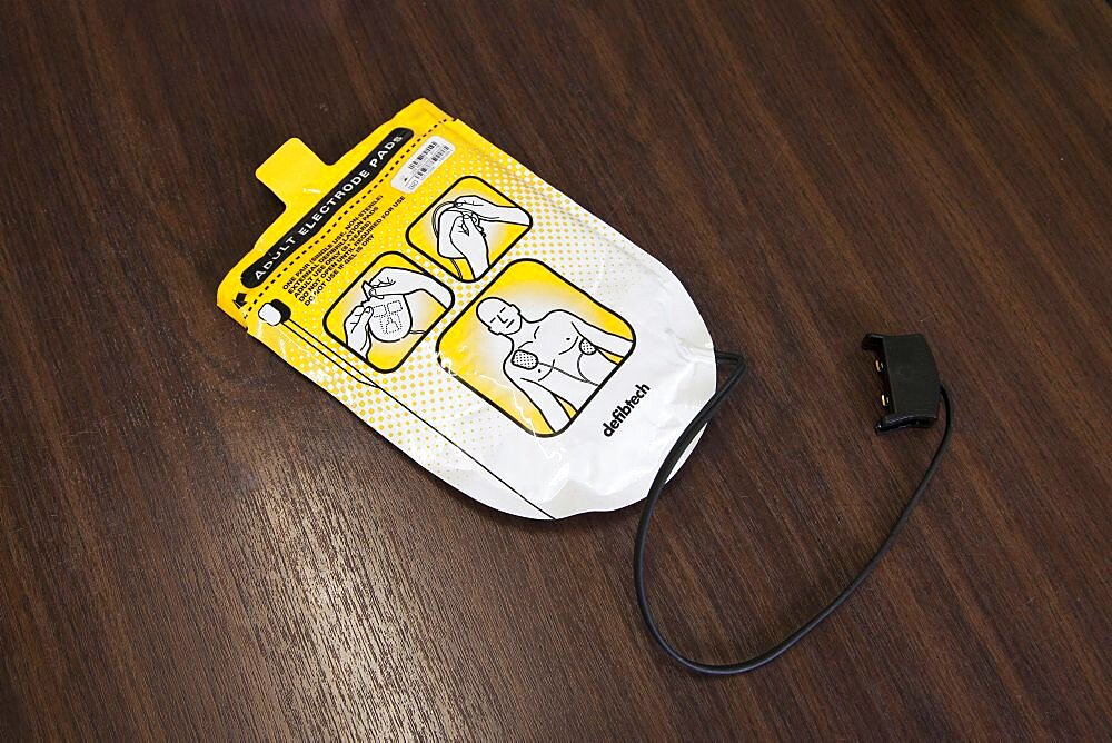 Automated External Defibrillator