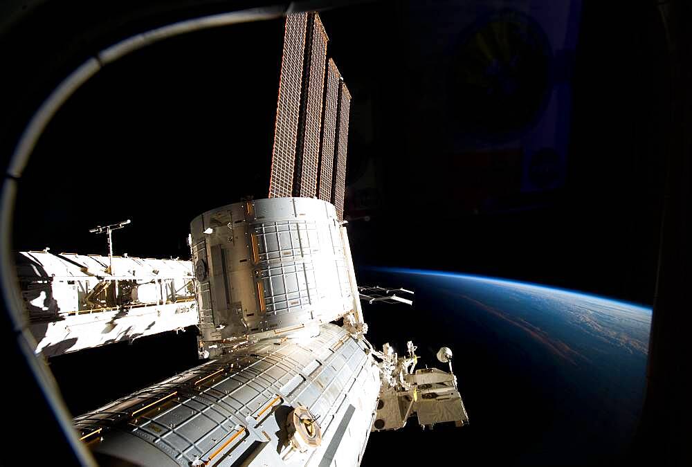 STS-131, International Space Station, 2010