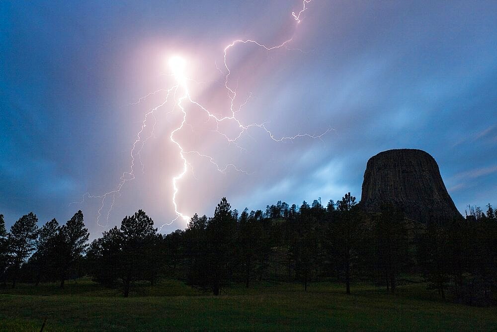 Devils Tower Lightning