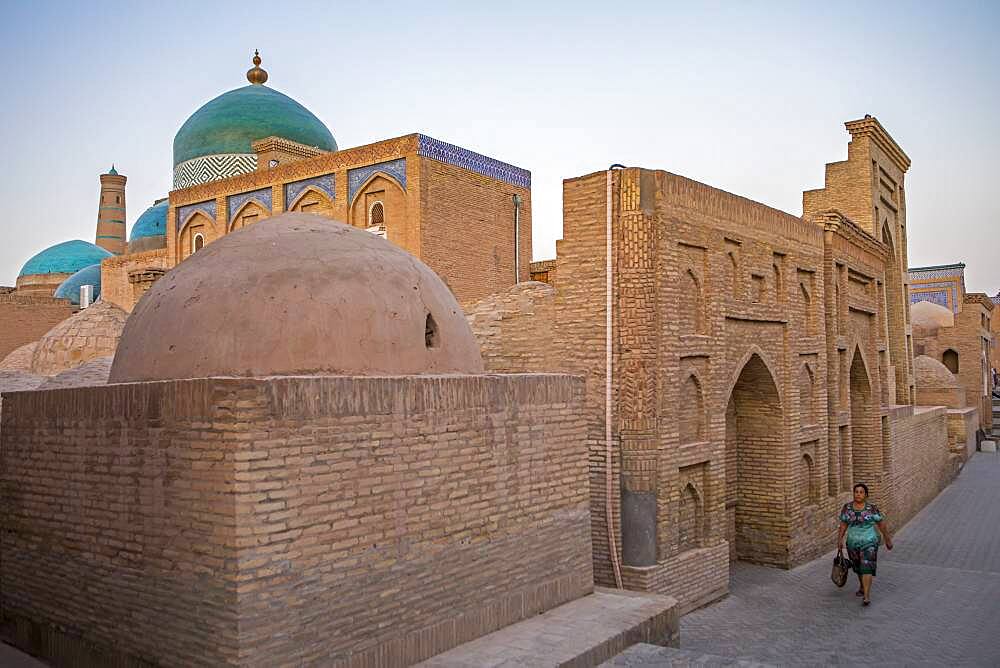 Pahlavon Mahmud Mausoleum. Street scene in Ichon-Qala or old city, Khiva, Uzbekistan