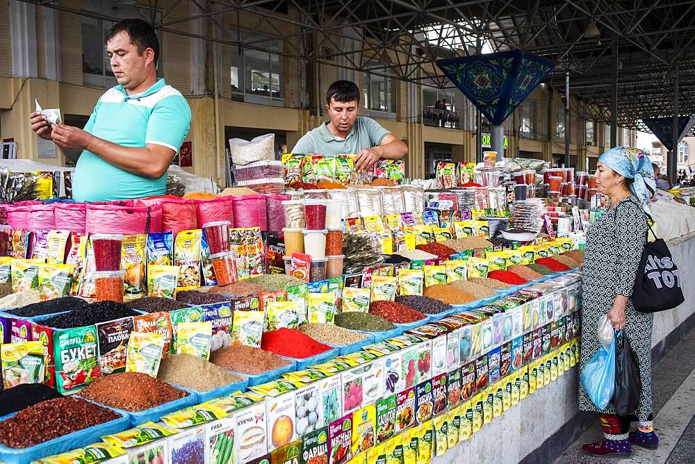 Spice shop, Siob Bazaar, Samarkand, Uzbekistan