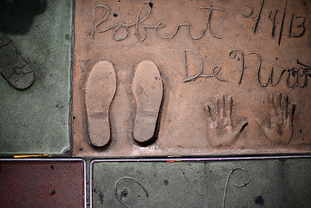 Robert de Niro¥s prints at Grauman's Chinese Theatre, Hollywood Boulevard.