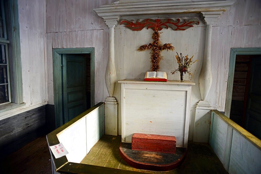 Lake Pielpaj‰rvi Wilderness Church, oldest S?mi church still in use in Inari Municipality, Lapland, Finland