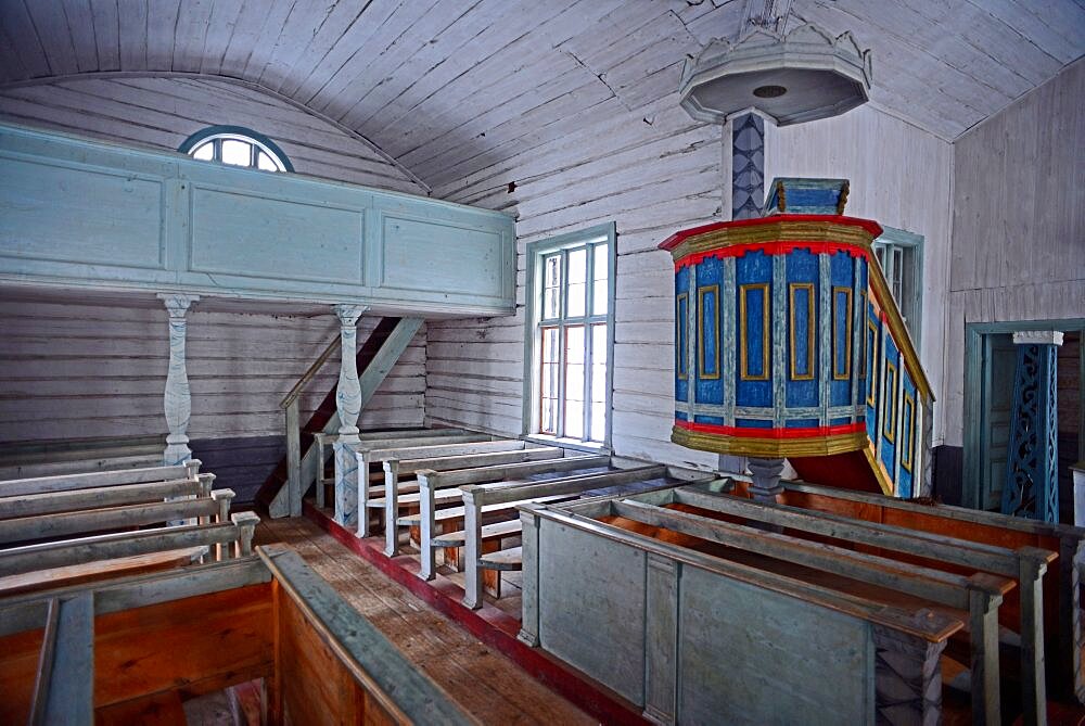 Lake Pielpajârvi Wilderness Church, oldest S?mi church still in use in Inari Municipality, Lapland, Finland