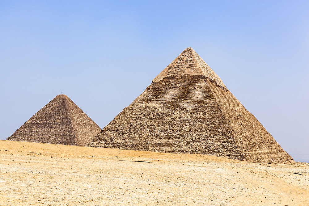 Great Pyramid of Giza (Pyramid of Khufu and Cheops), and Pyramid of Khafre (Pyramid of Chephren), Giza, Cairo, Egypt