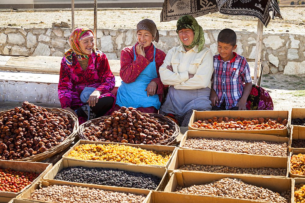 Women selling food in an outdoor market, near Samarkand, Uzbekistan