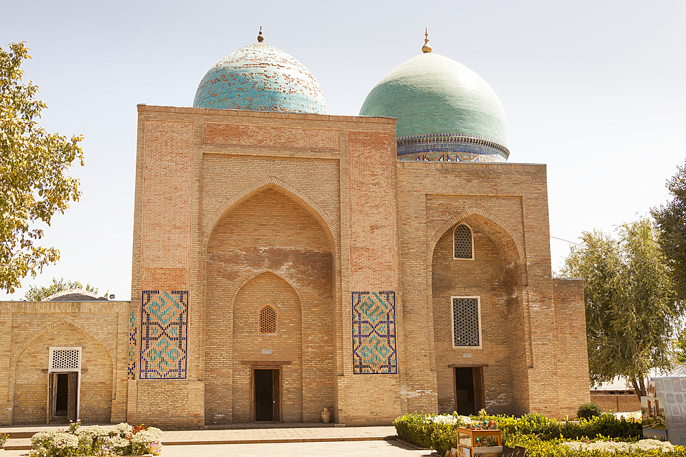 Sheikh Shamsiddin Kulol and Gumbazi Saidon Mausoleums, Dorut Tilovat Complex, Shakhrisabz, Uzbekistan