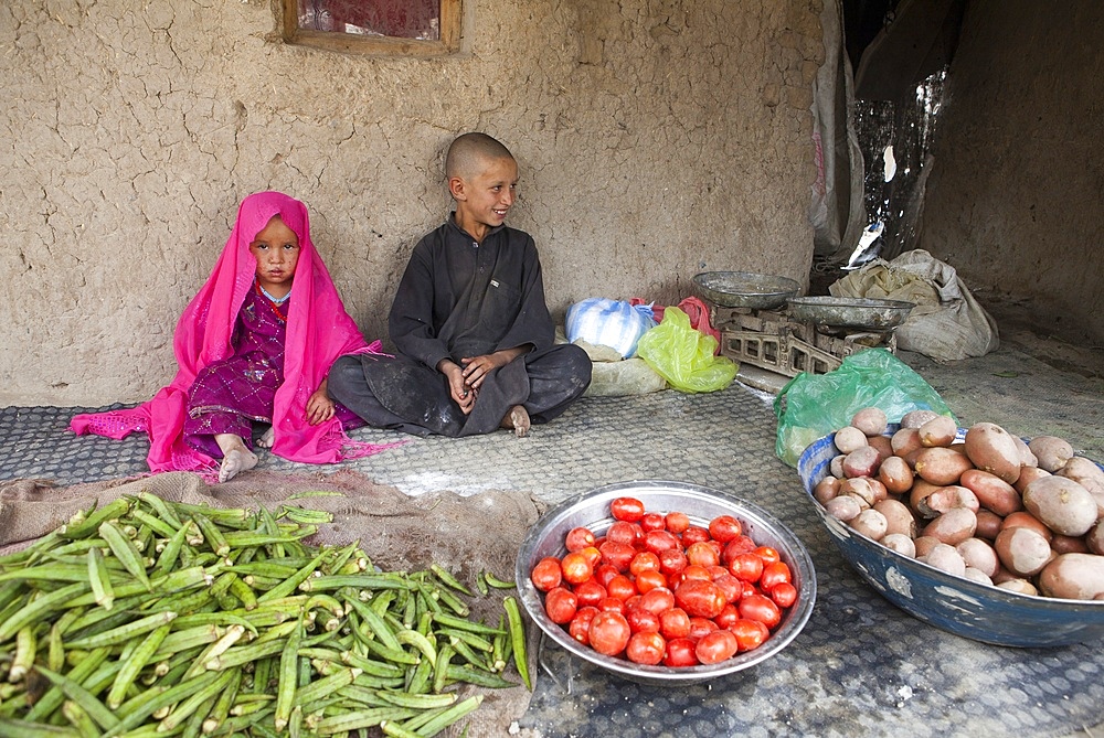 grocery shop in Kabul